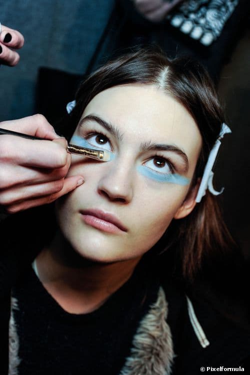 10 ERRORES DE MAQUILLAJE QUE NUNCA DEBERÍAMOS COMETER