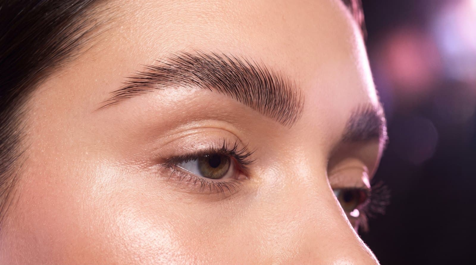 Fija las cejas para que aguanten todo el día